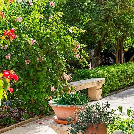 Luxury Malta Palazzo Attard