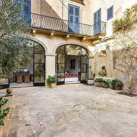 Luxury Malta Palazzo Vilă *